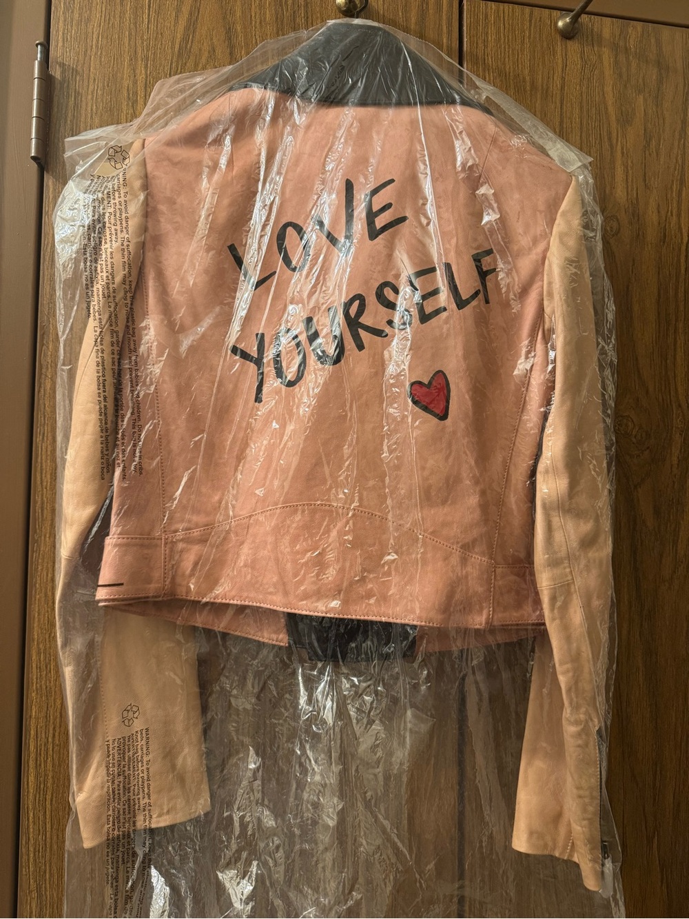 NWT RARE Alice + Olivia Cody Painted Lamb Leather Cropped Moto Jacket Size S